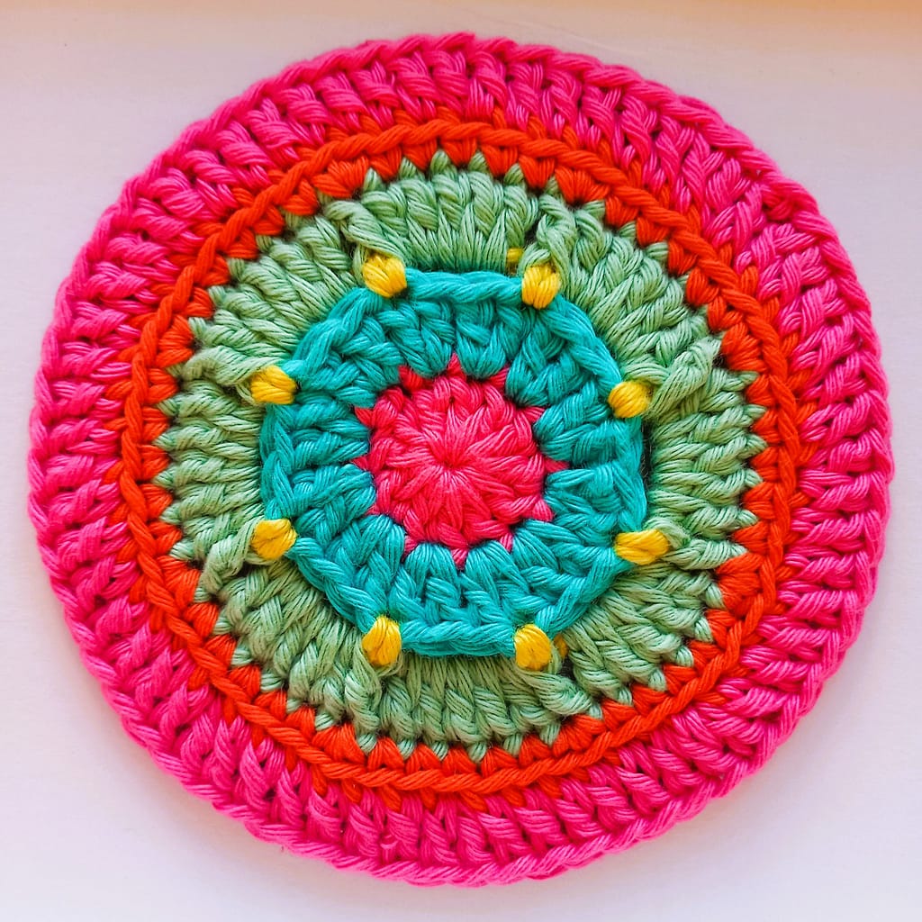 6th round of the coaster pattern completed