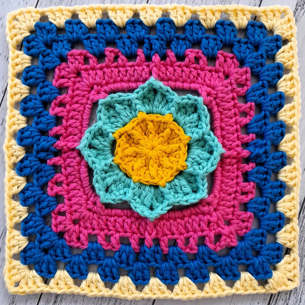 completed free floral granny square pattern